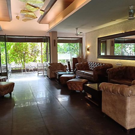 Hotel Chandralok Lonavala Extérieur photo