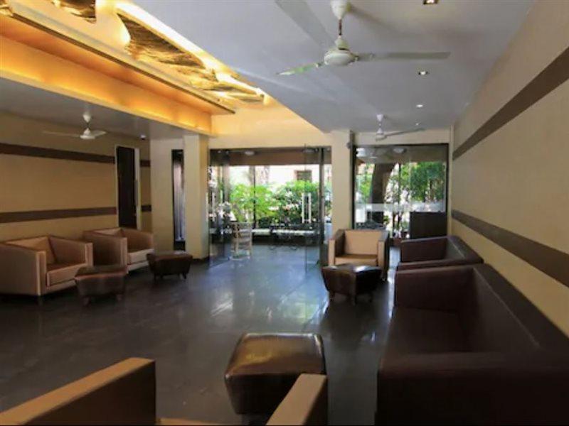 Hotel Chandralok Lonavala Extérieur photo
