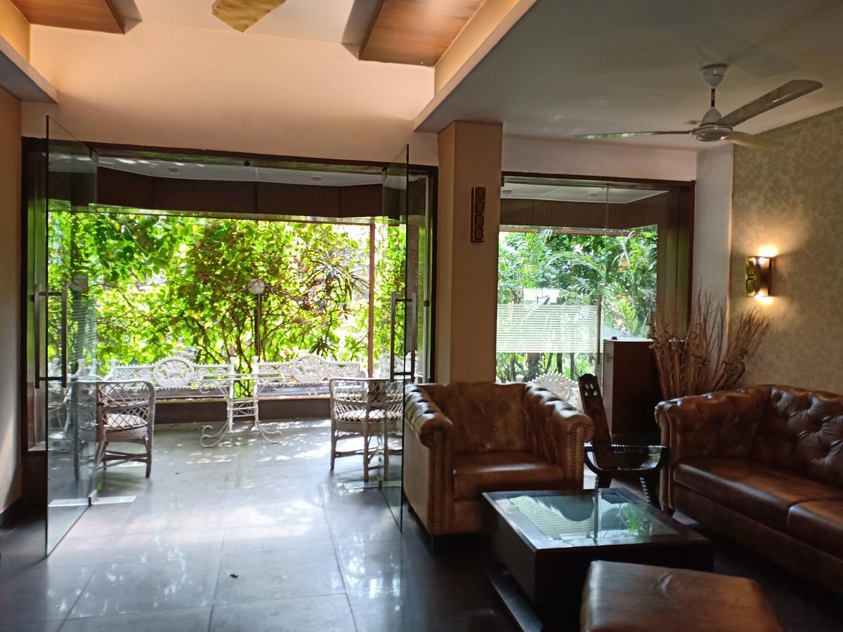 Hotel Chandralok Lonavala Extérieur photo
