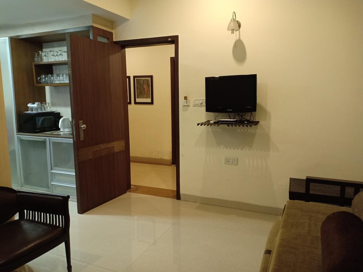 Hotel Chandralok Lonavala Extérieur photo