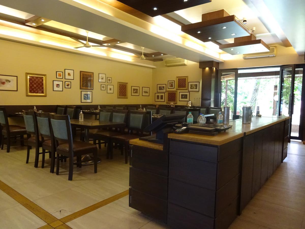 Hotel Chandralok Lonavala Extérieur photo